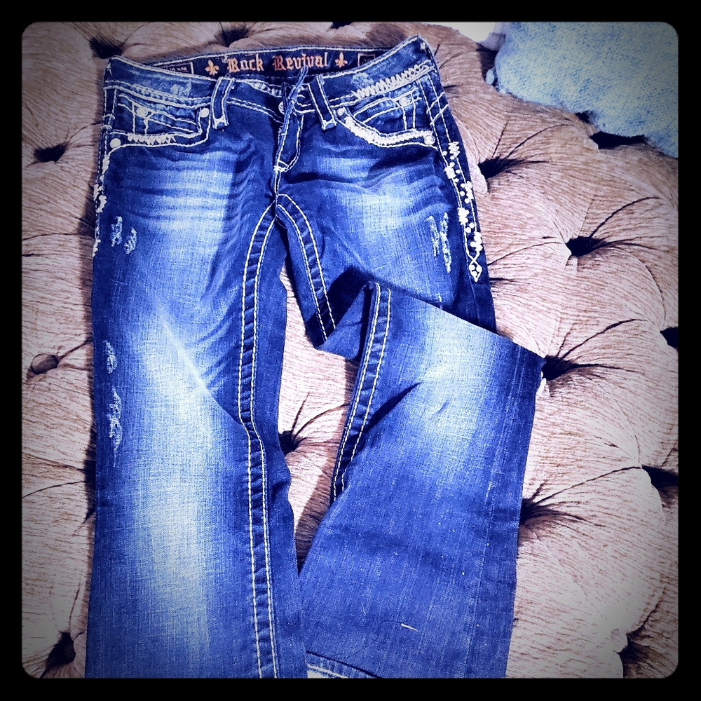ROCK REVIVAL SZ 28